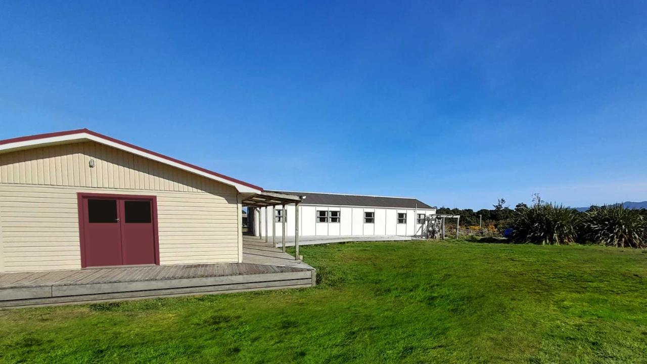 Rarakau Lodge Tuatapere Екстериор снимка